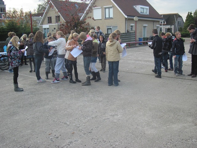 Rode groep zoekt bijzondeheden